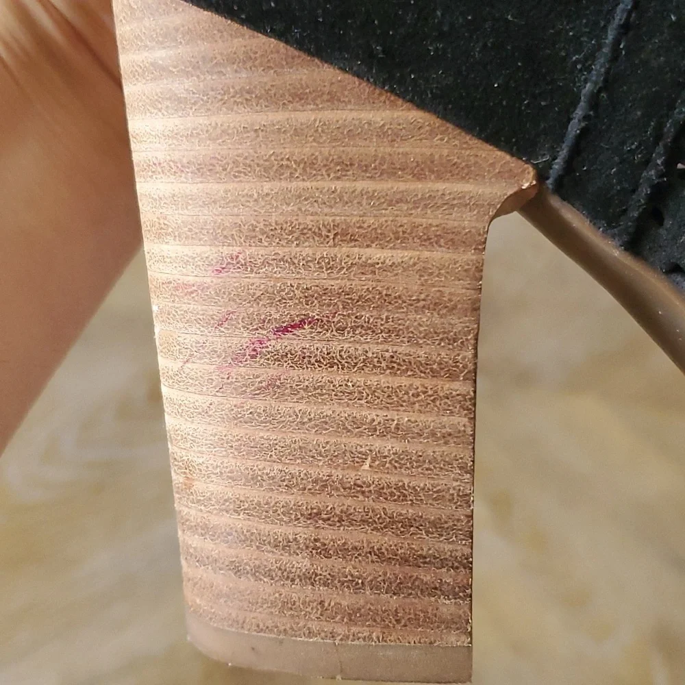 Lucky Brand Peep Toe Block Heel Bootie - Picture 4 of 9